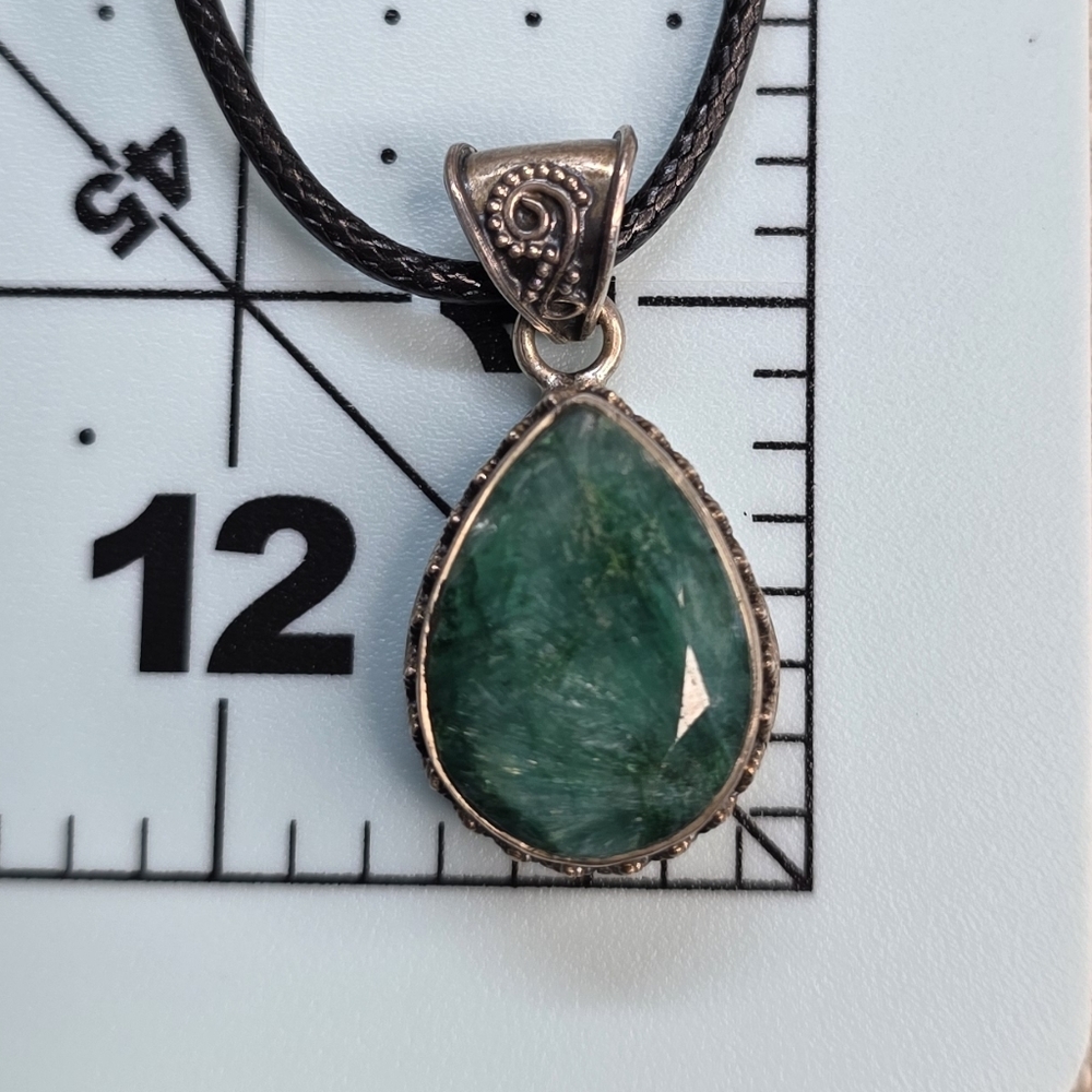 Emerald Gemstone Solid 925 Sterling Silver Pendant - image 6